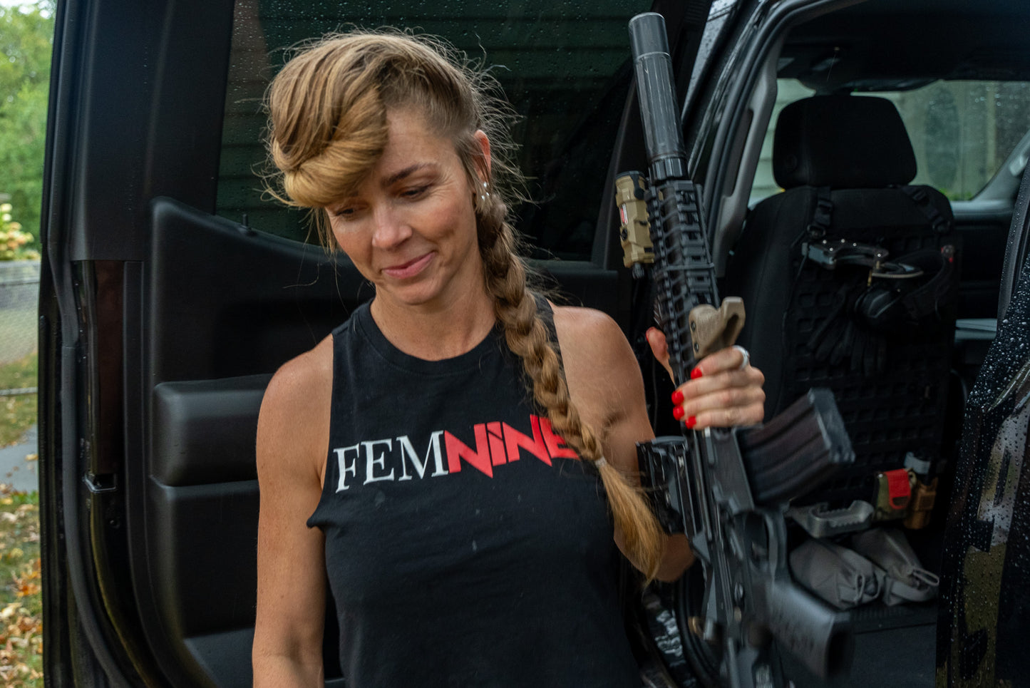 Racer Back Cropped Tank - FEMNiNE