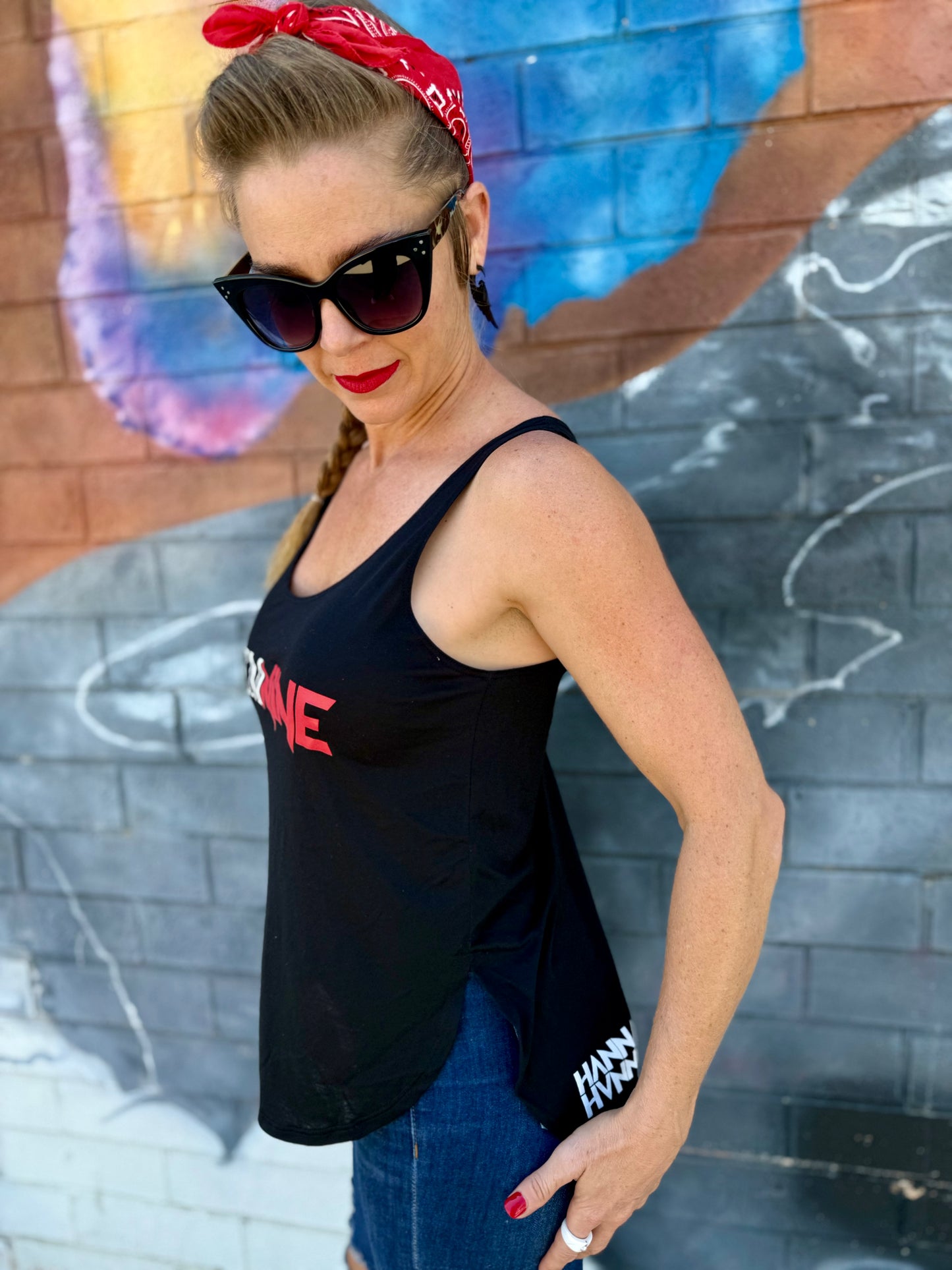 FEMNiNE Flower Side Slit Tank